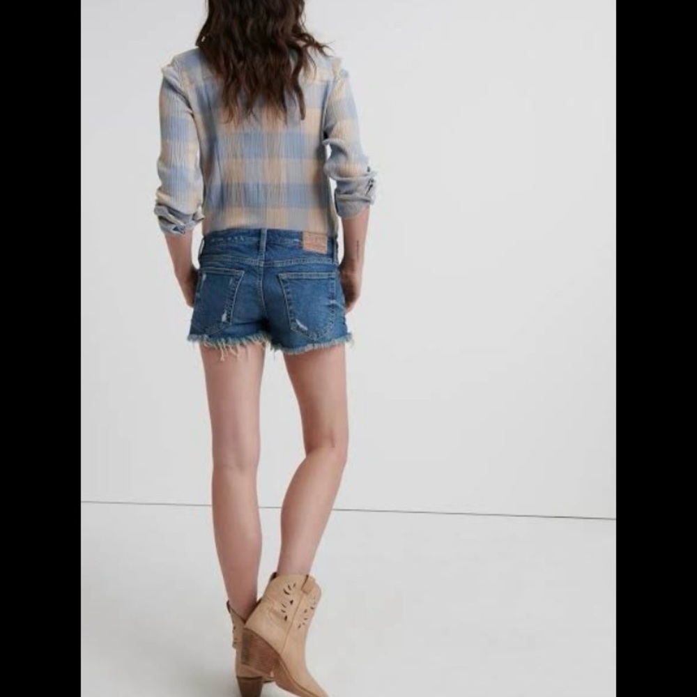 Lucky Brand Blue Jean Shorts Distressed Casual - Picture 12 of 12